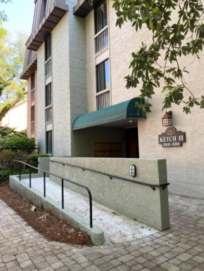 Ketch Court II Villas